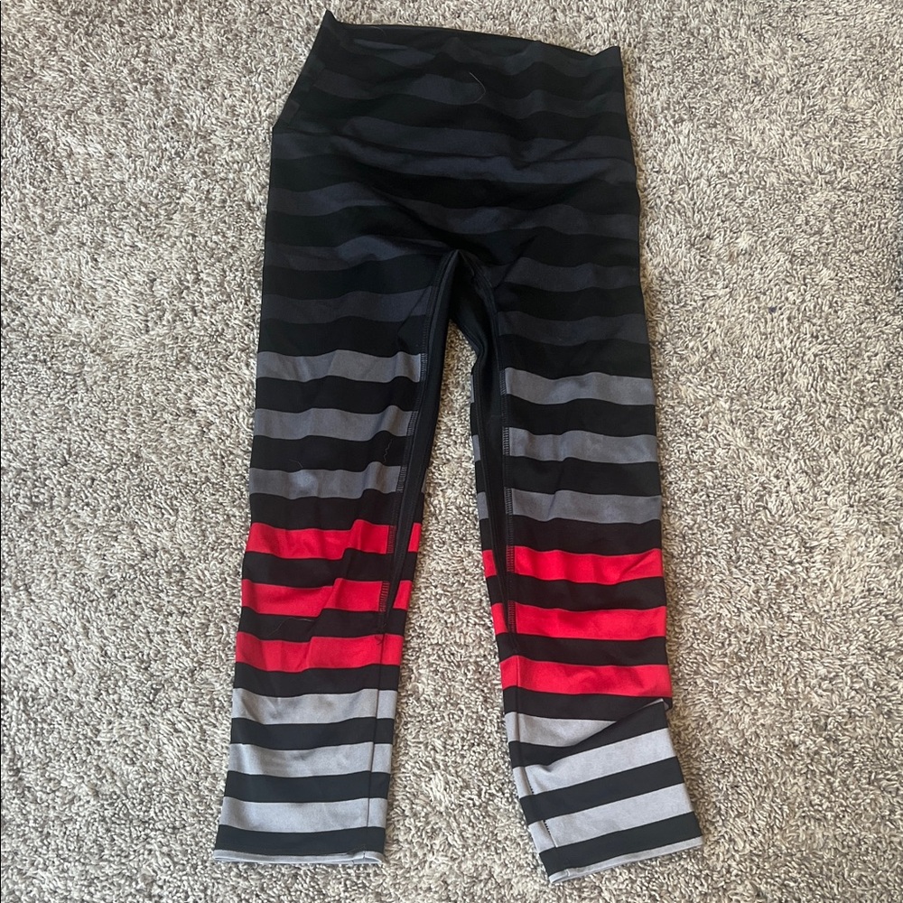 K-DEER Capri Leggings in Black, Gray, and Red Stripes